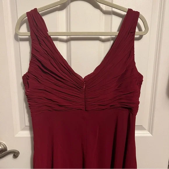 Rena Rowan Dress - Picture 8 of 9